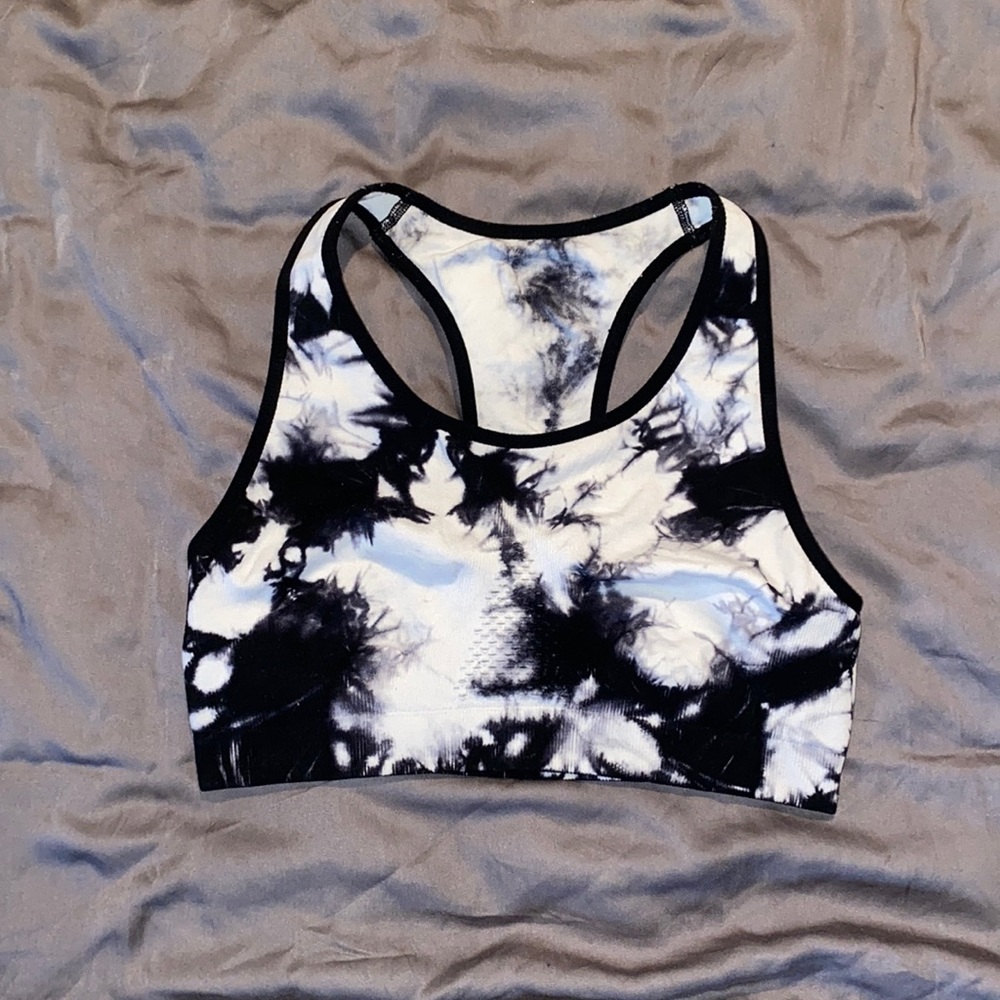 Razor back sports bra